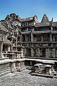 Angkor Wat temple, the crossing cloister 